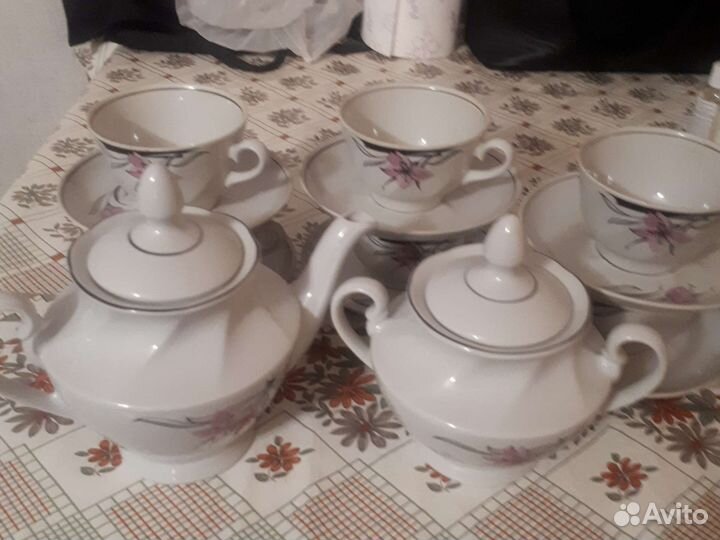 Чайный сервиз рижский с лилиями