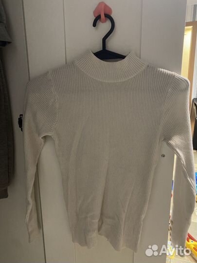 Свитера кофты женские