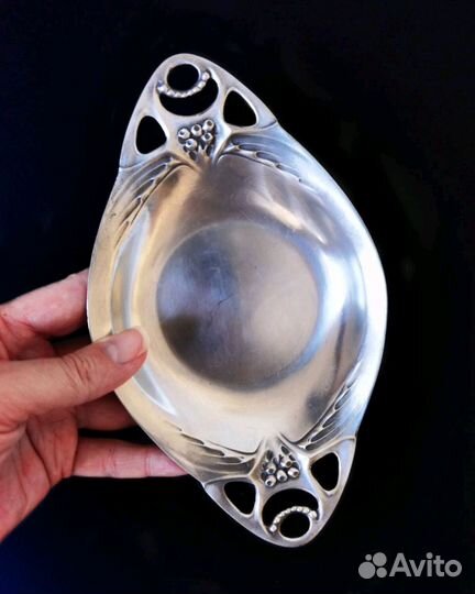 Ар-нуво. Оловянная вазочка конфетницы, орешницы