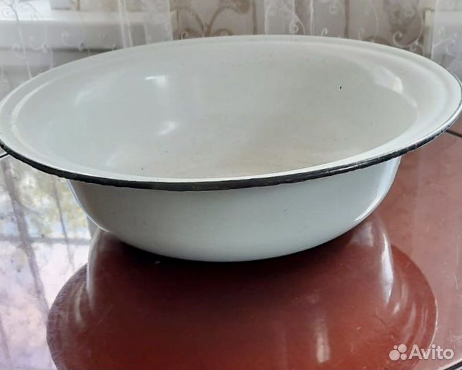 Утятница, таз, чашка, сковорода