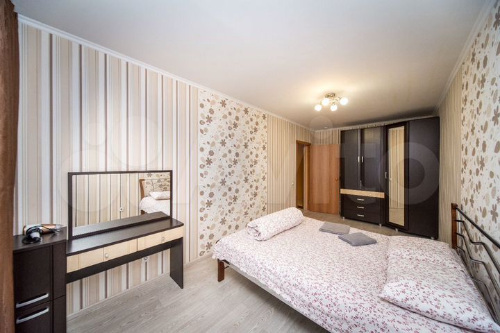 2-к. квартира, 65 м², 7/10 эт.