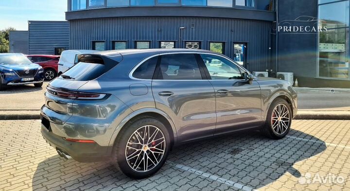 Porsche Cayenne S 4.0 AT, 2023, 270 км