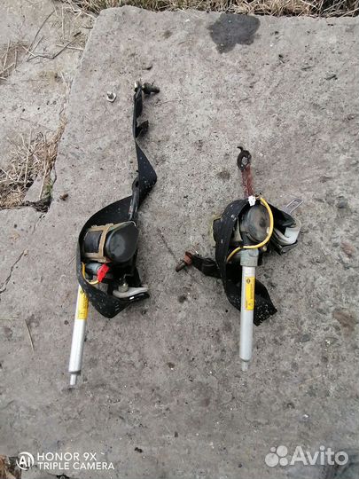 Ремни безопасности Nissan Primera P11