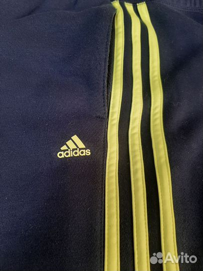 Спортивный костюм adidas essentials