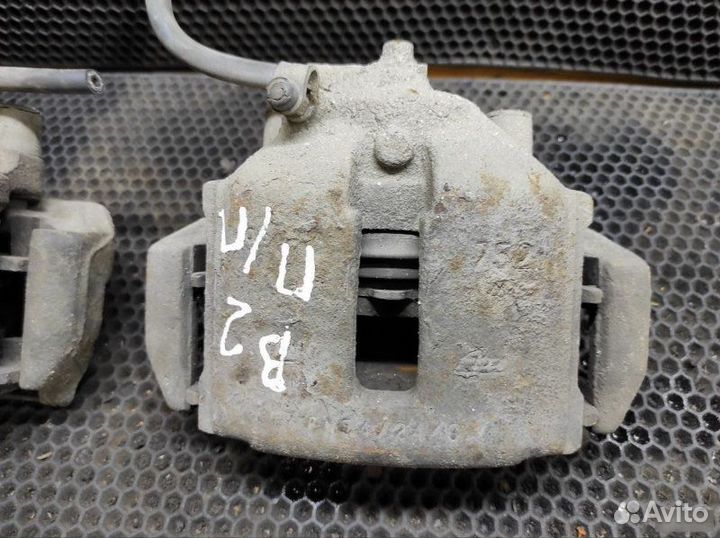 Суппорта передняя Opel Omega B 1994-1999