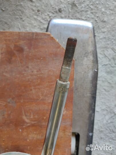 Амортизаторы передние Peugeot 408