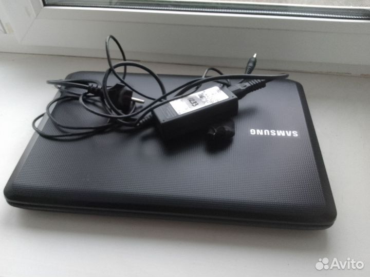 Ноутбук samsung рабочий