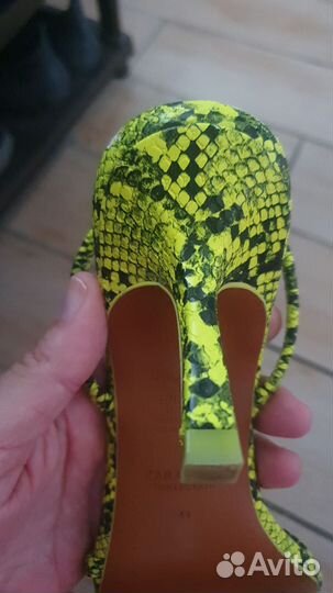 Шлепанцы zara 40р