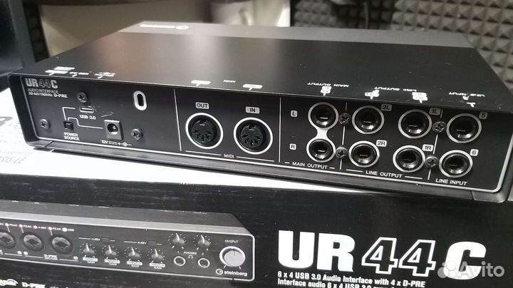 Звуковая карта Steinberg UR44C