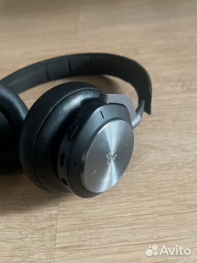Bang & Olufsen BeoPlay H9i