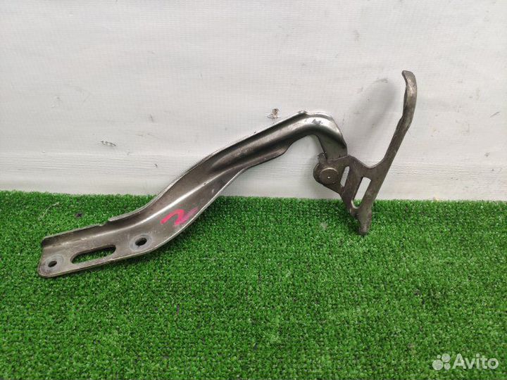 Петля капота левая Honda Civic 4D R18A1 2009
