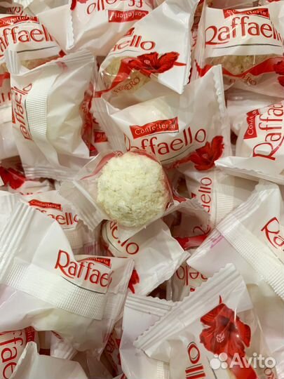 Рафаэлло на развес