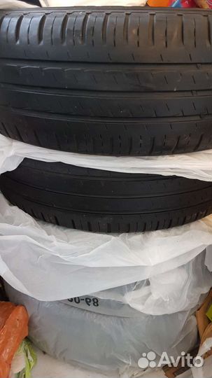 Hankook Vantra LT RA18 215/65 R17 104