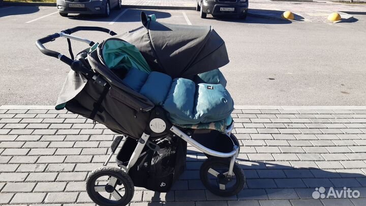 Коляска для двойни/погодок Bumbleride Indie Twin