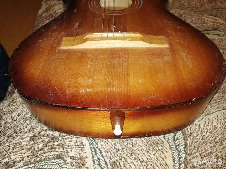 Акустическая гитара, 7-струнная