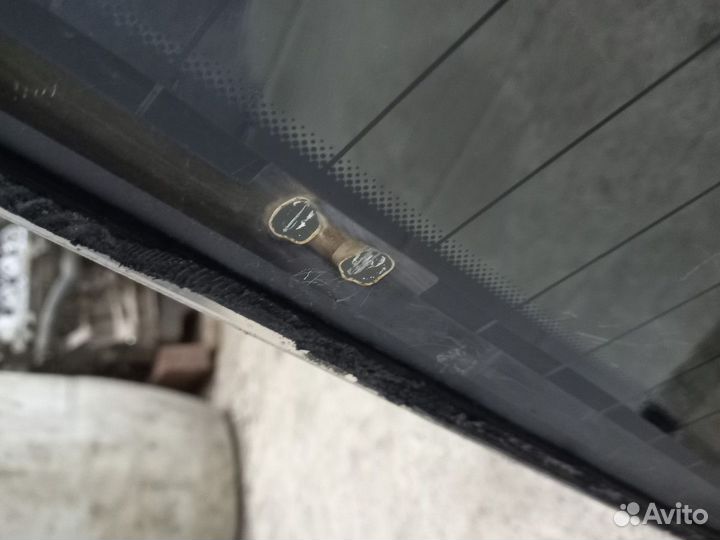 Стекло заднее Hyundai Accent II (1999—2012)