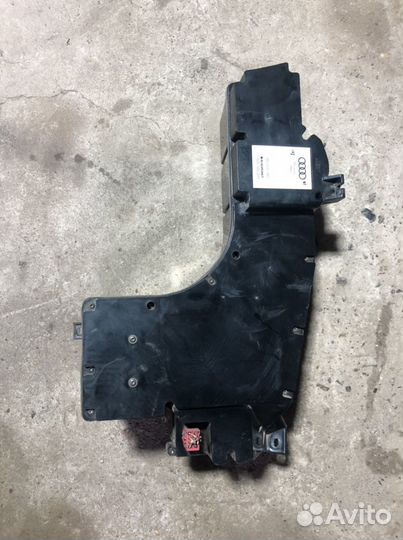 Штатный саббуфер blaupunkt ауди а6 с5