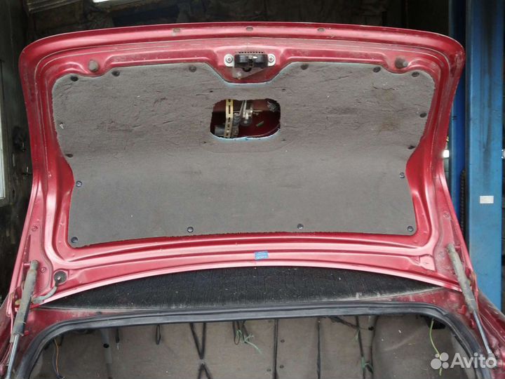 Крышка багажника 1118