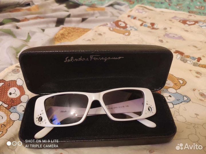 Солнцезащитные очки женские оригинал