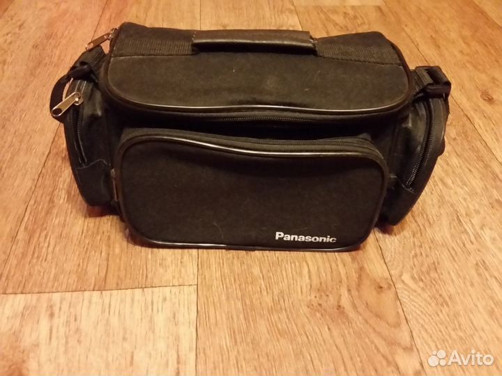 Продам видеокамеру Panasonic NV-RZ17