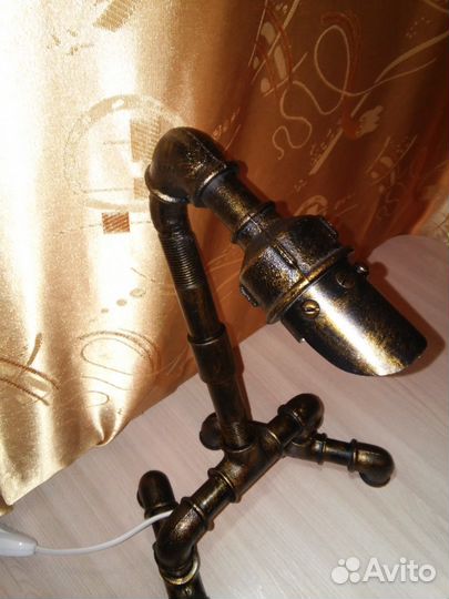 Светильник