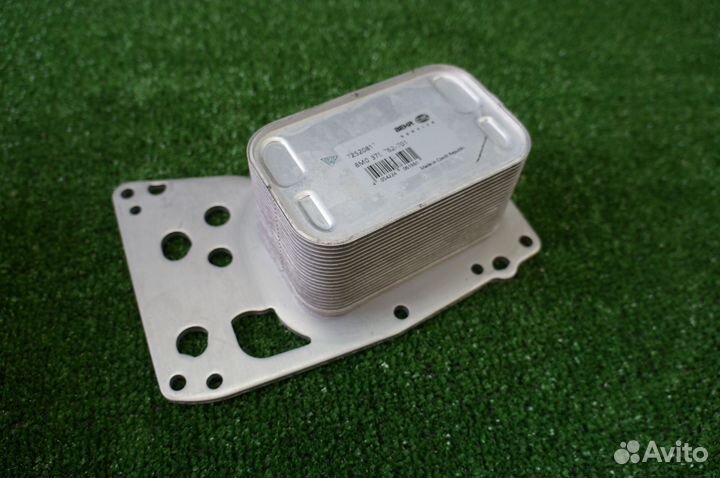 Теплообменник(масляный радиатор) BMW - 11428507626