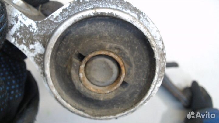 Рычаг подвески Nissan Murano, 2004