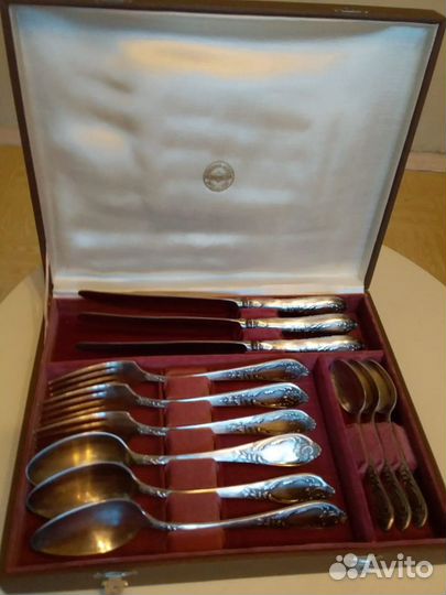 Набор столовых приборов зиш