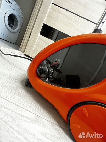 Отпариватель Monster