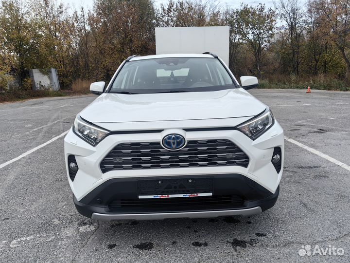 Toyota RAV4 2.5 AT, 2019, 57 000 км