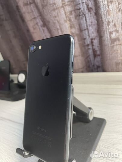 iPhone 7, 128 ГБ