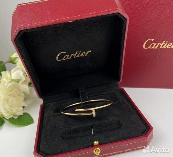 Браслет cartier гвоздь тонкий с камнями