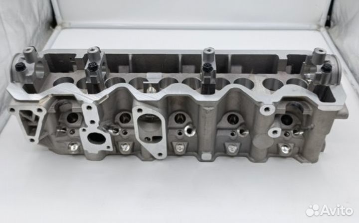 ГБЦ Volkswagen Crafter 2.5 (без клапанов)