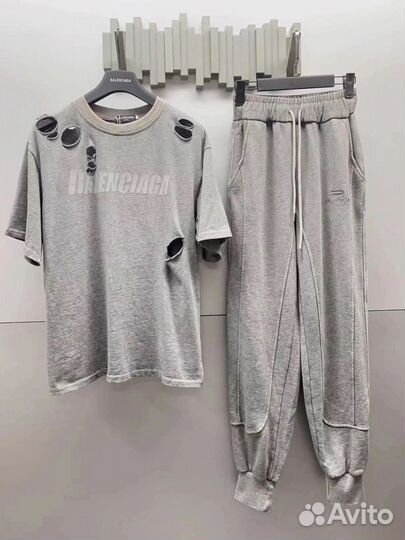 Спортивный костюм Balenciaga