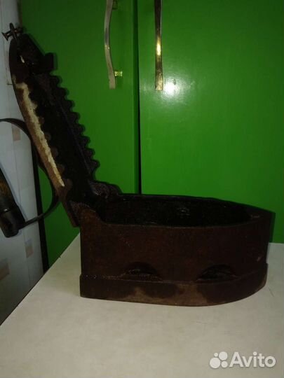 Утюг чугунный старинный