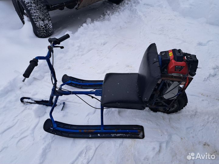 Детский снегокат с мотором