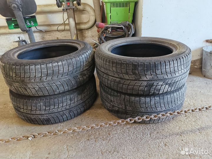 Michelin X-Ice 205/55 R16