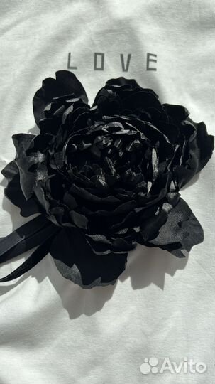 Брошь цветок