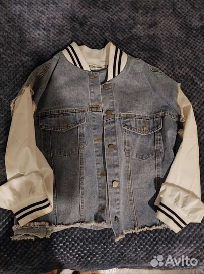 Джинсовая куртка