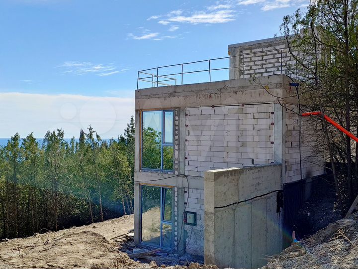 Дом 250 м² на участке 6 сот.