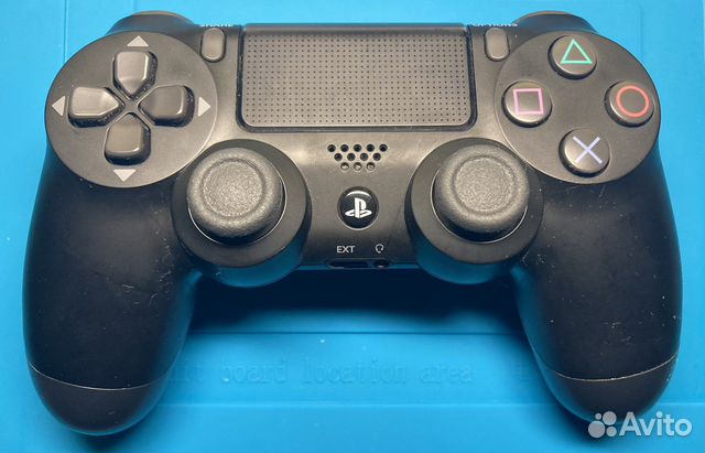 Геймпад sony dualshock 4 v2