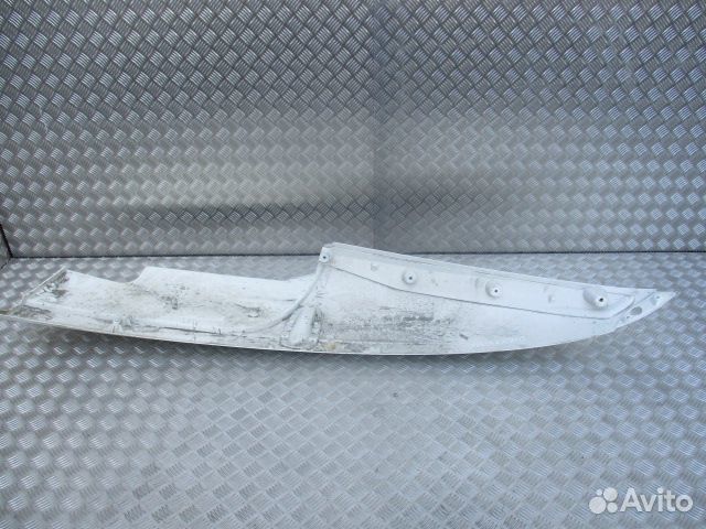 Спойлер крыши боковой DAF 1875235