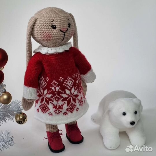 Вязаный заяц тильда