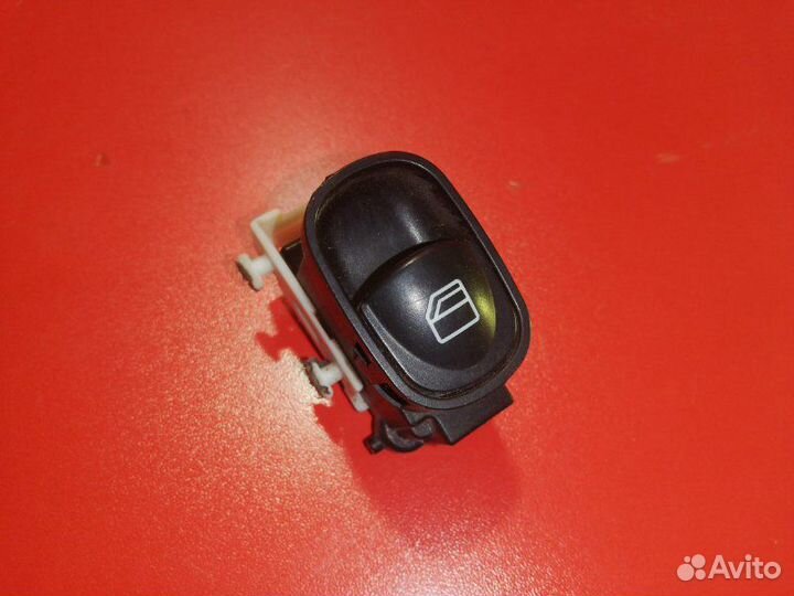 Блок управления стеклоподъемниками передний правый