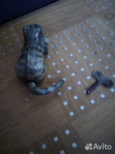 Старинная заводная игрушка кот