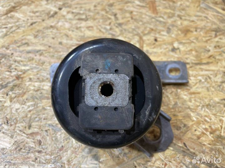 Подушка крепления двигателя правая Jaguar E-Pace