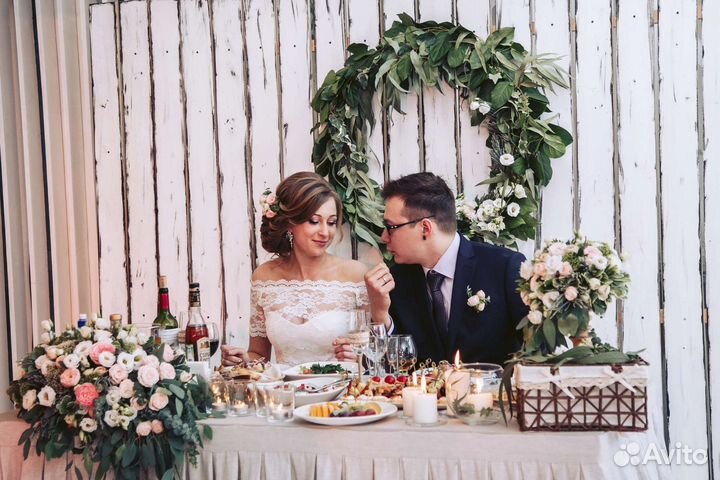 Задник для фотозоны, президиума из досок