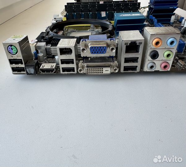 Материнская плата LGA775 + Xeon E5450 + память 8Гб