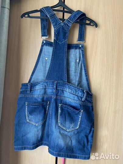 Джинсовый комбинезон для девочки