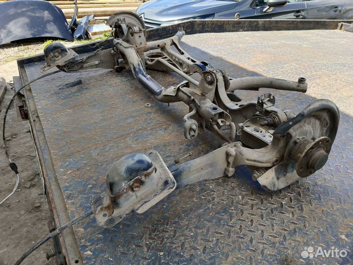 Задняя балка в сборе для VW Jetta 6 рестайлинг